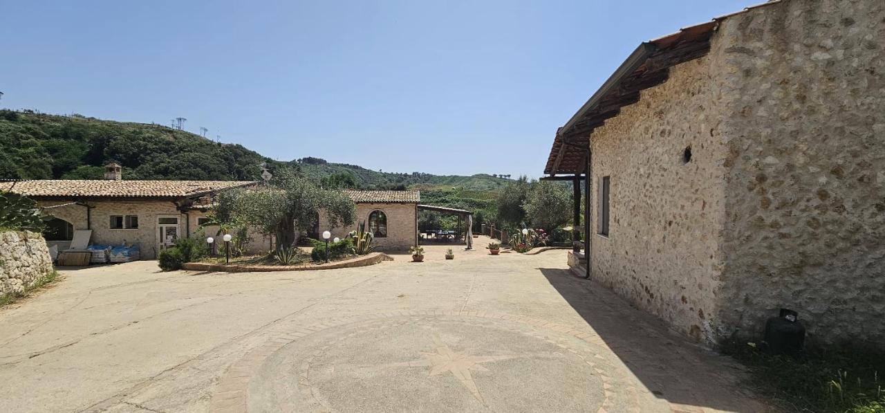 Borgo Carida - Green Family Holidays Zaccanopoli Exterior photo
