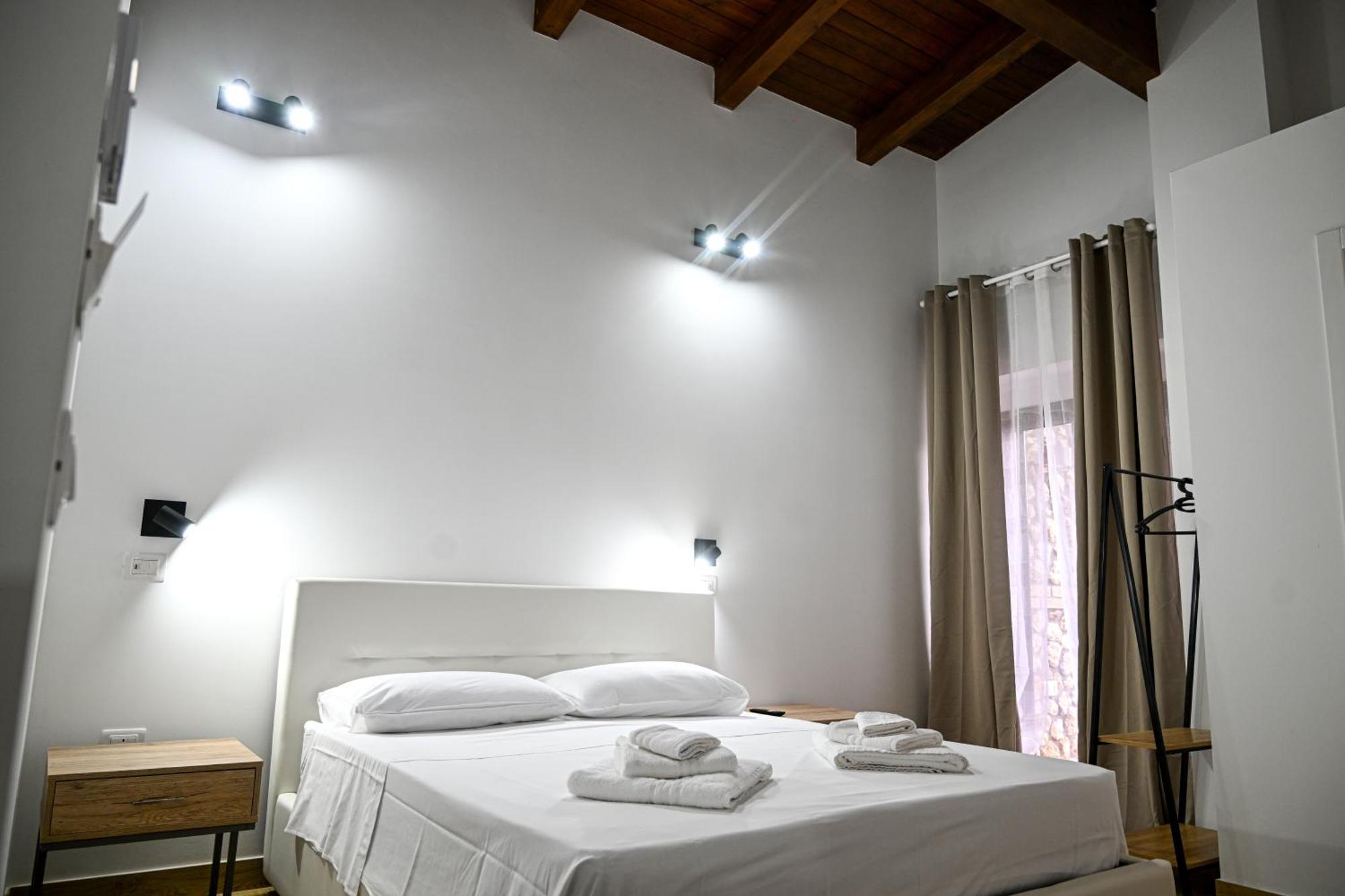 Borgo Carida - Green Family Holidays Zaccanopoli Exterior photo